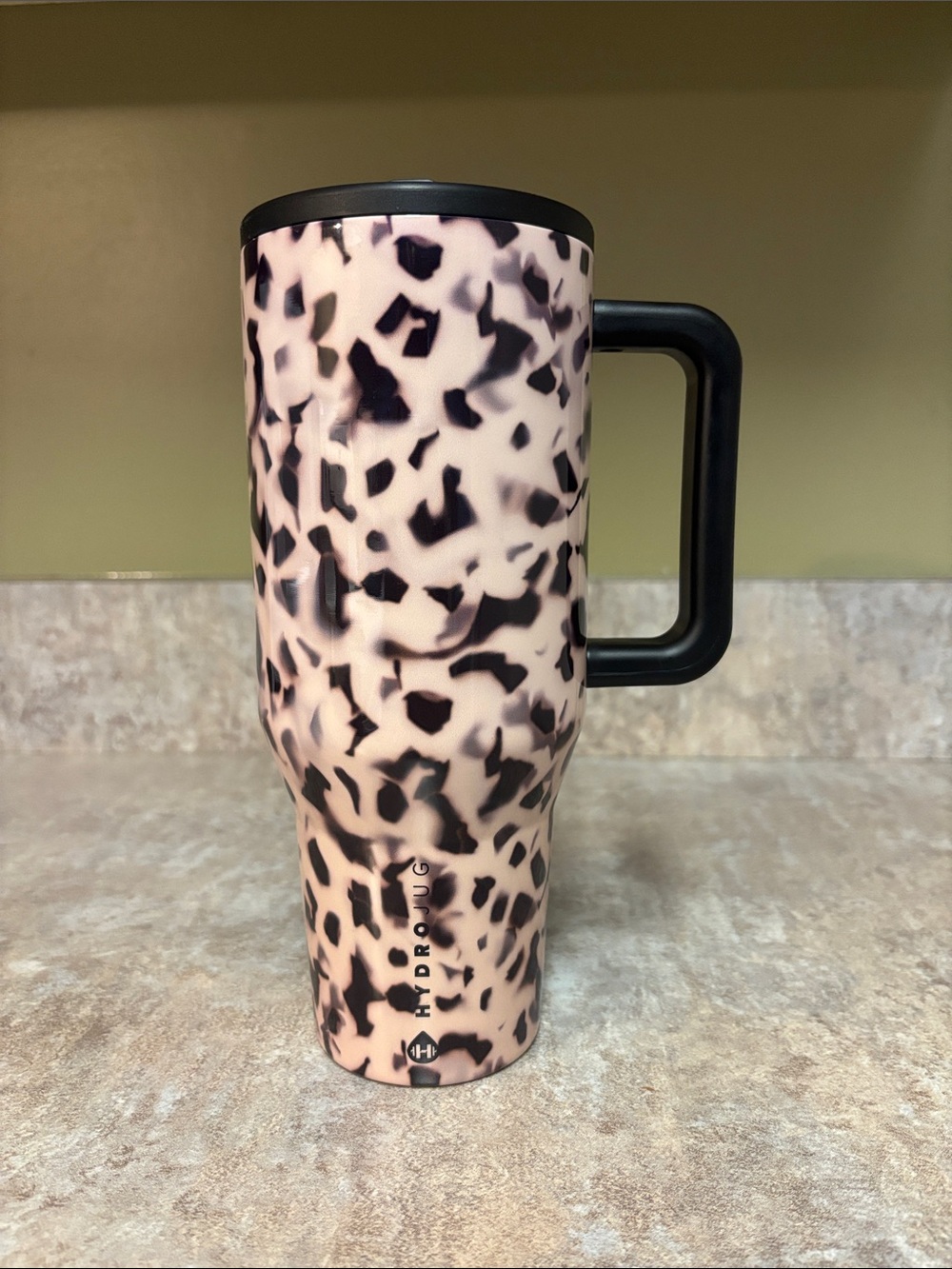 HydroJug Blonde Tortoiseshell 32 oz water bottle